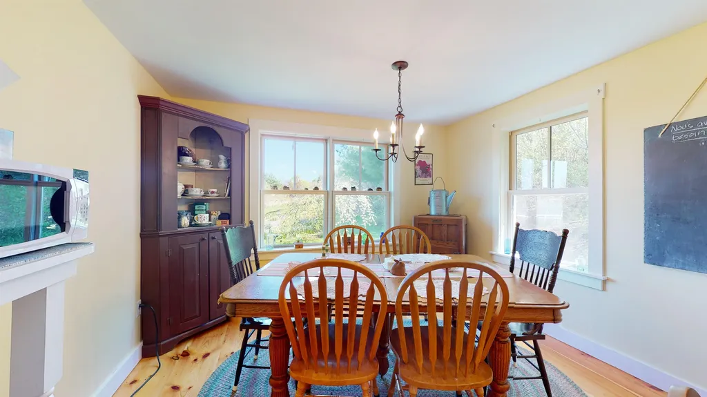 3098 North Street New Haven VT 05472