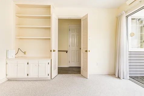 124 Hilltop Place New London NH 03257