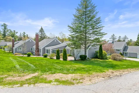 124 Hilltop Place New London NH 03257