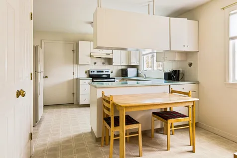 124 Hilltop Place New London NH 03257