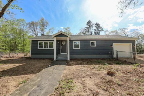 19 Depot Road Epping NH 03042