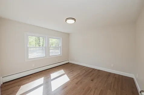 19 Depot Road Epping NH 03042