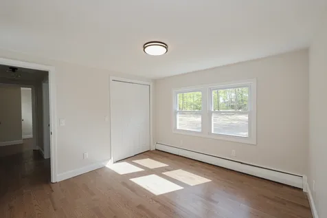 19 Depot Road Epping NH 03042