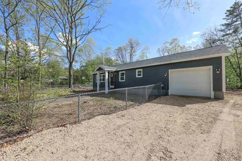 19 Depot Road Epping NH 03042