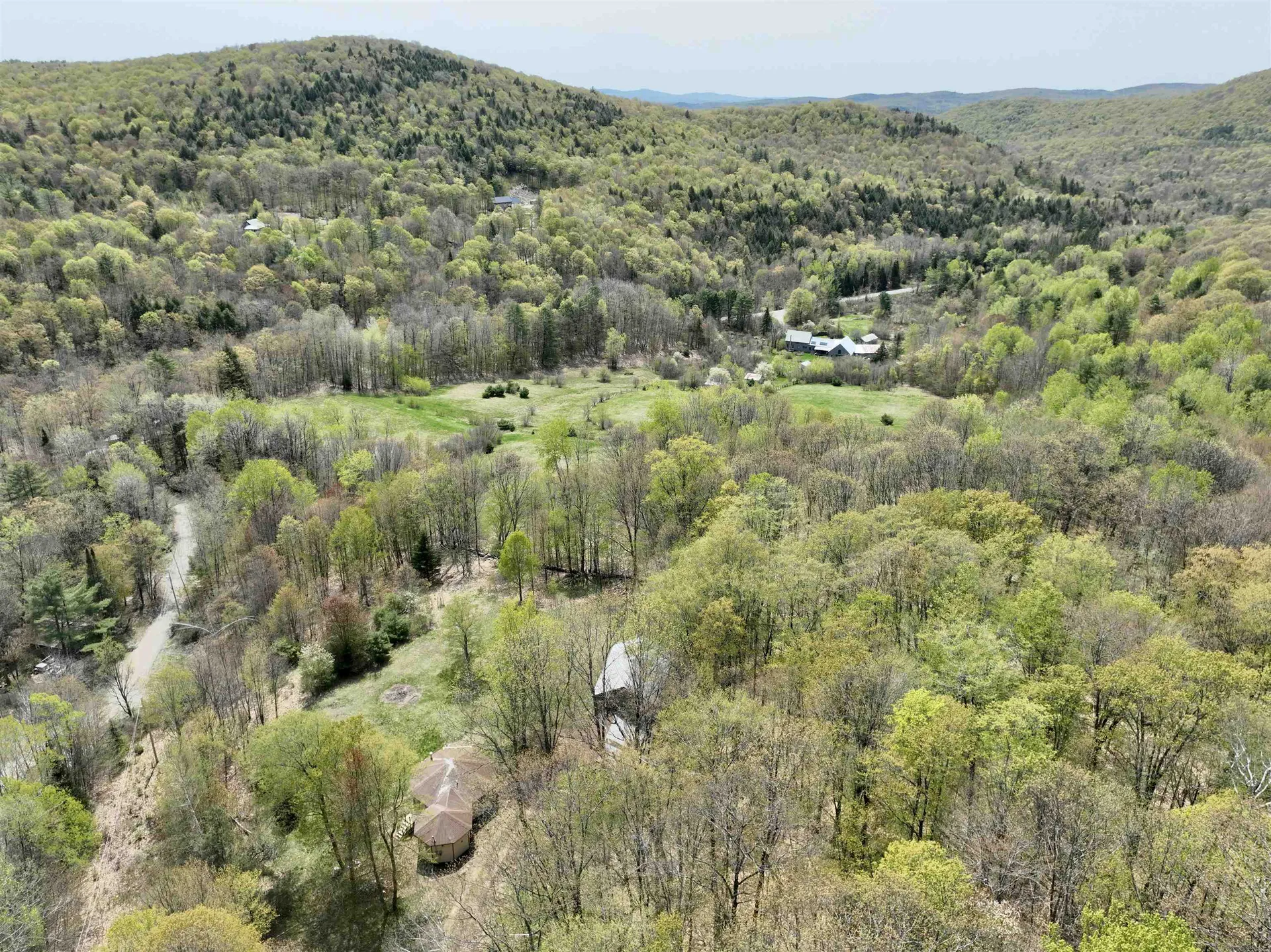 17 Willey Road Strafford VT 05070