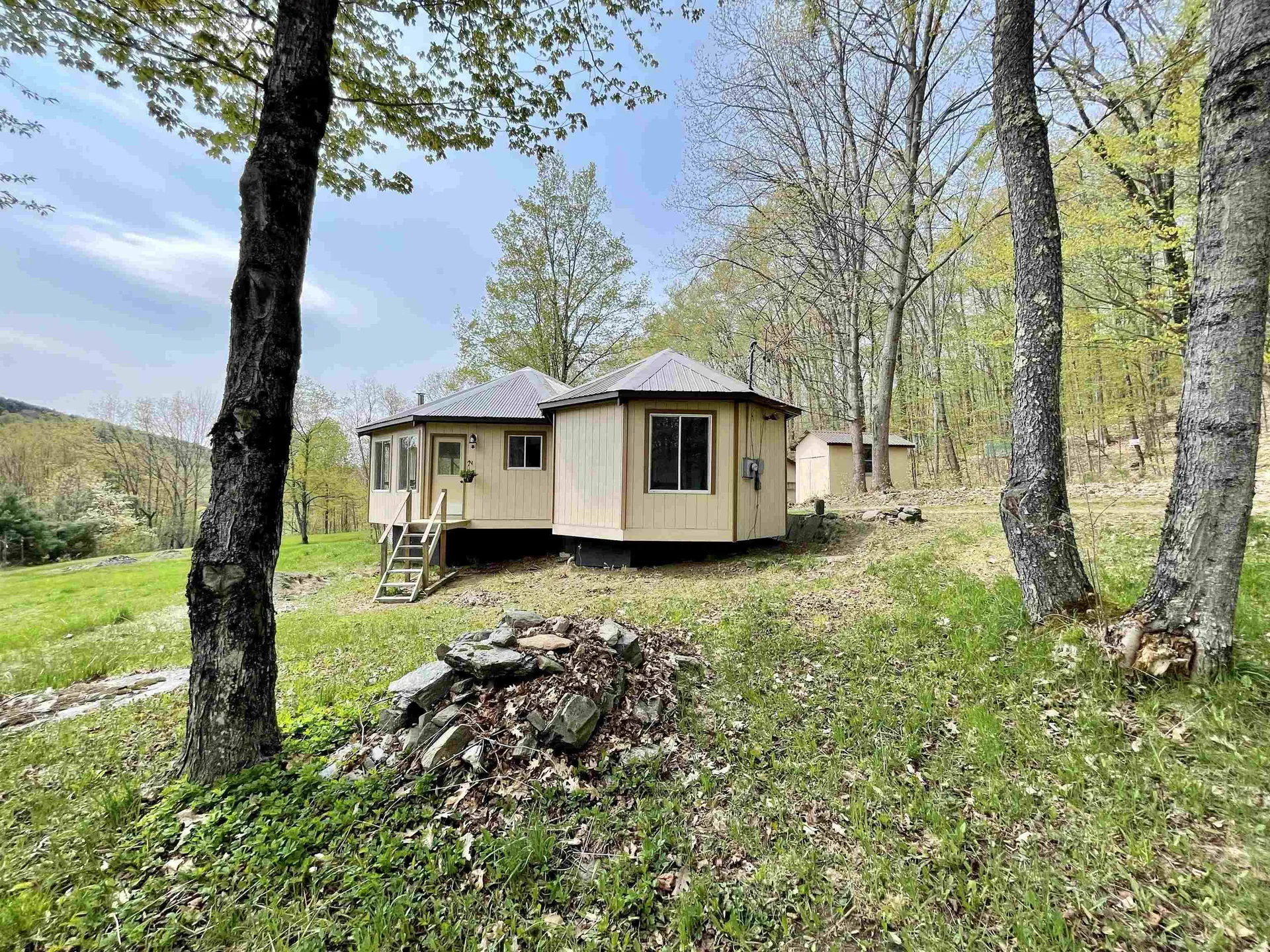17 Willey Road Strafford VT 05070