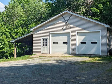 196 Dergan Drive Danville VT 05828