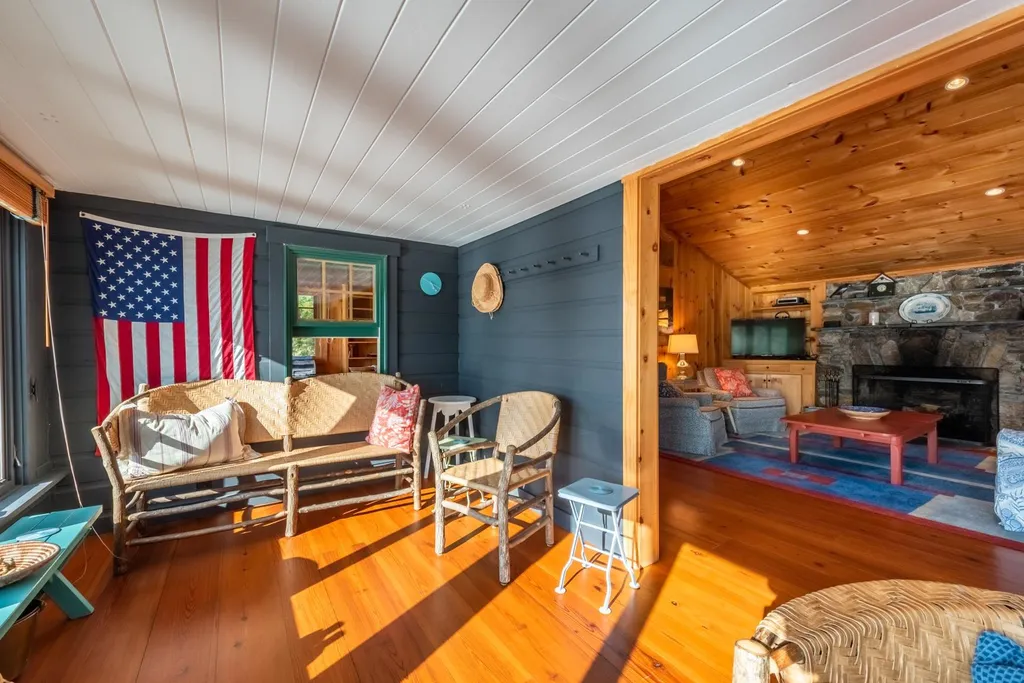 12 Red House Road Acworth NH 03601