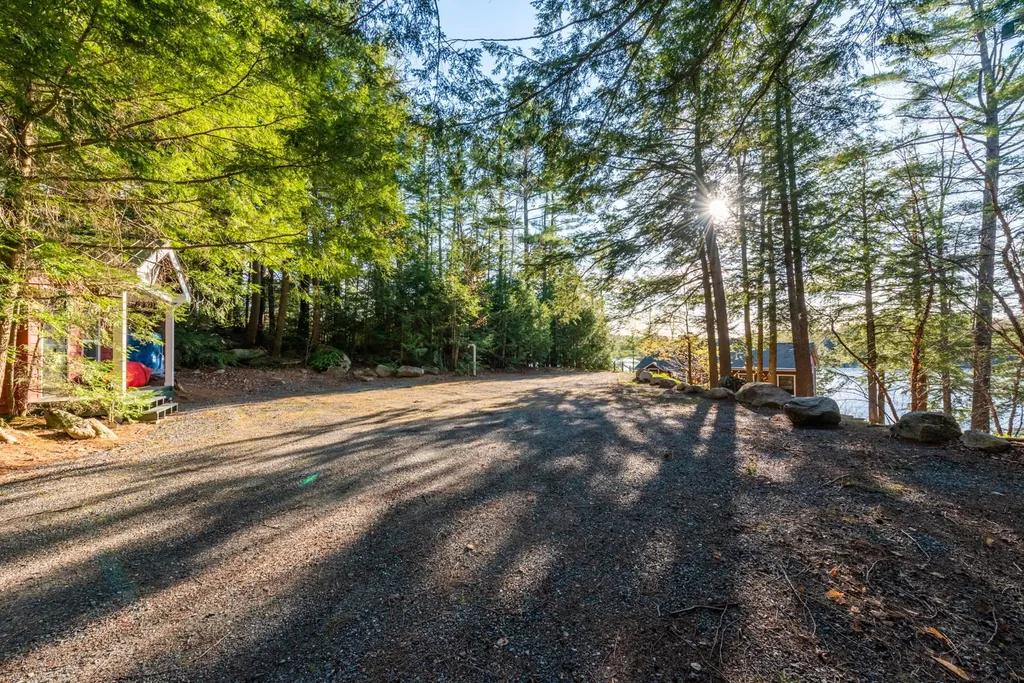 12 Red House Road Acworth NH 03601