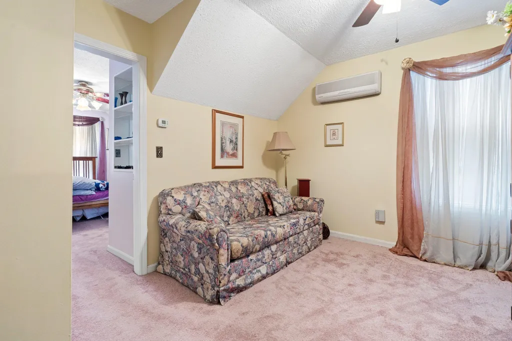 309 Bremer Street Manchester NH 03102