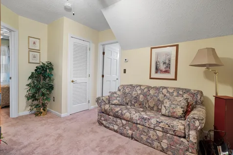 309 Bremer Street Manchester NH 03102