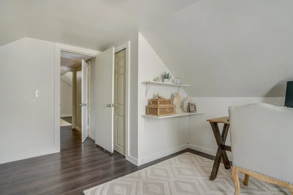 42 Lund Street Nashua NH 03060