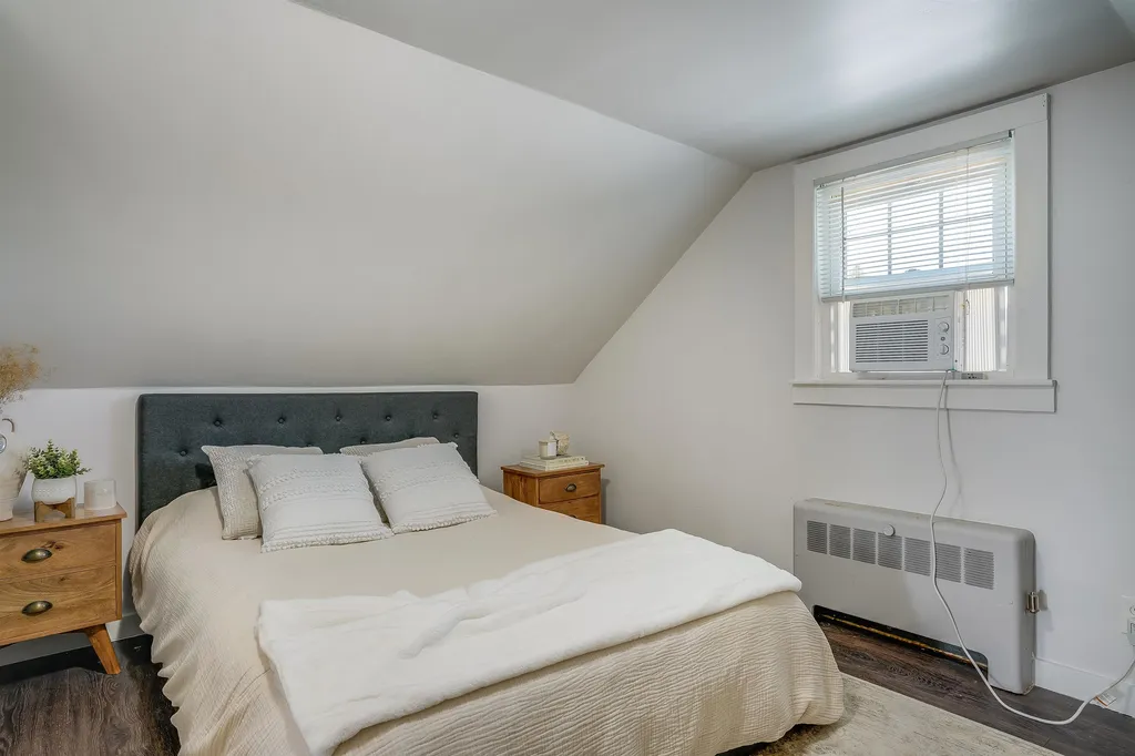 42 Lund Street Nashua NH 03060