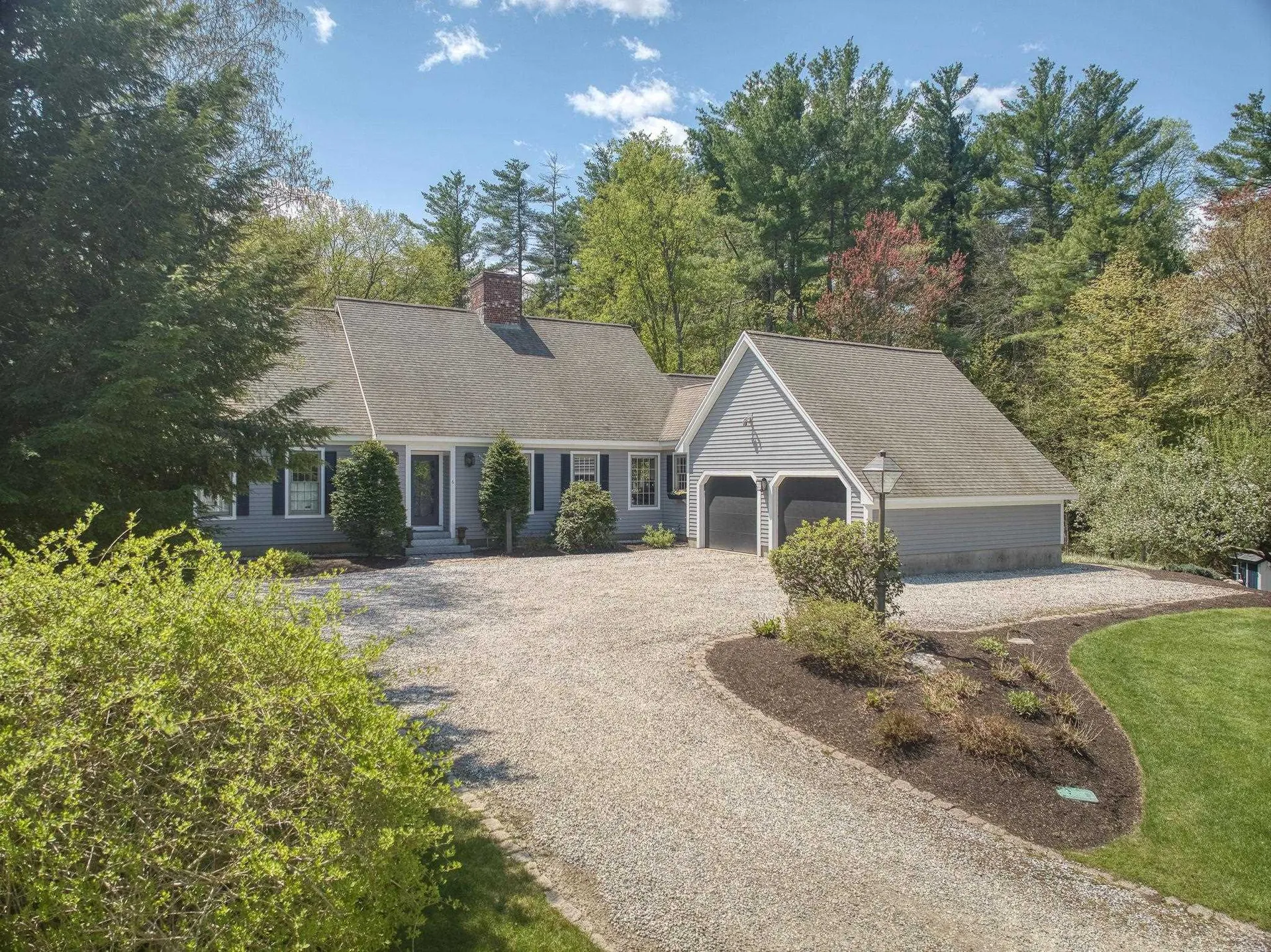 6 Christian Hill Road Amherst NH 03031