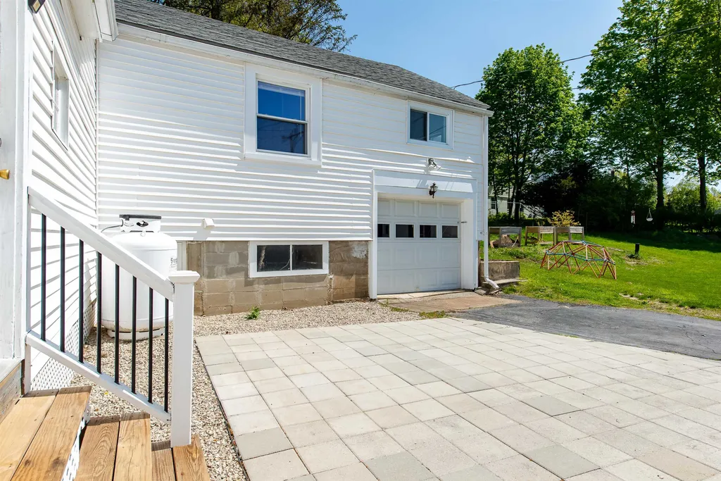 30 Atlantic Avenue Dover NH 03820