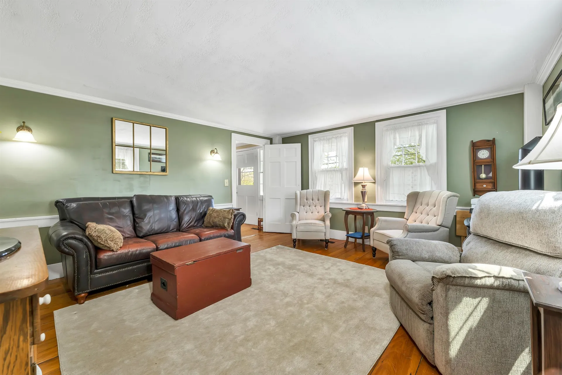 18 Bridgewater Hill Road Plymouth NH 03264