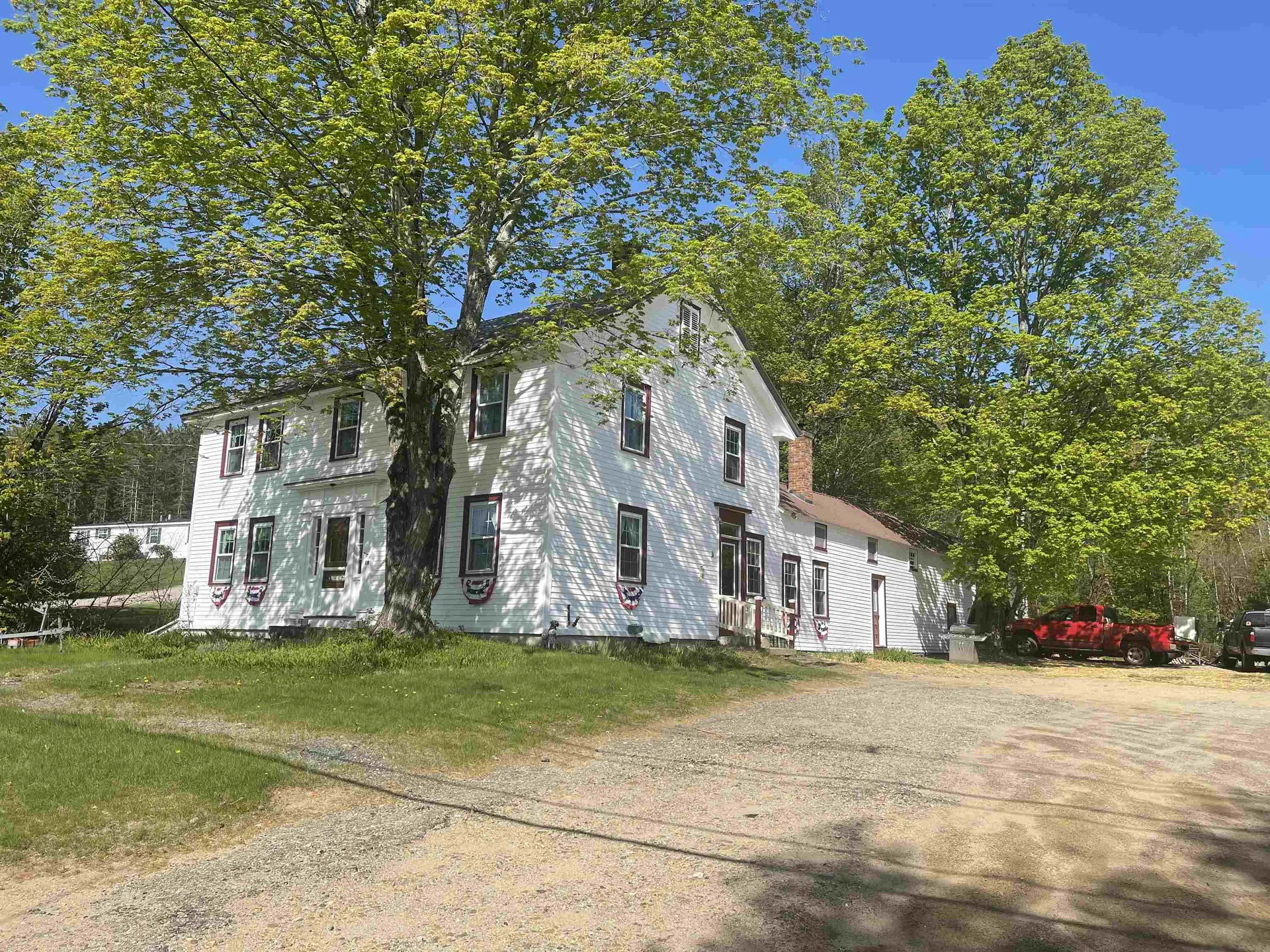 18 Bridgewater Hill Road Plymouth NH 03264