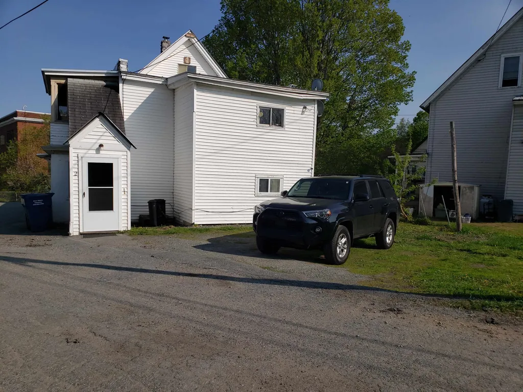 2 Clark Street Lebanon NH 03766