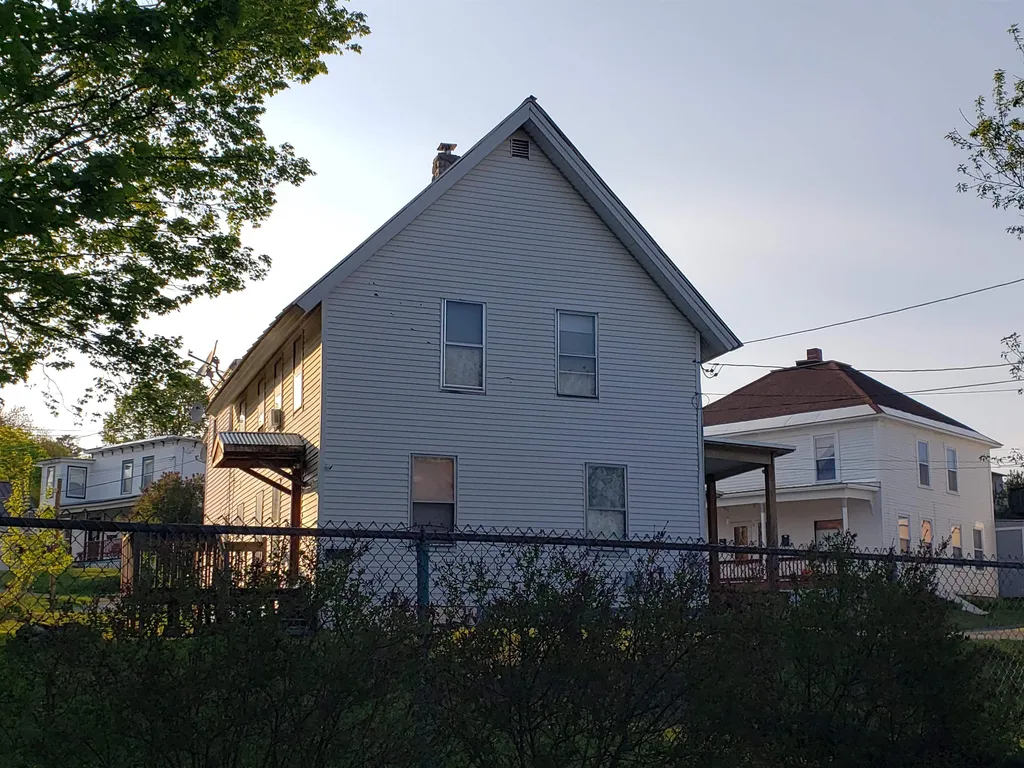 2 Clark Street Lebanon NH 03766