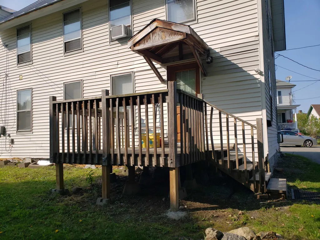 2 Clark Street Lebanon NH 03766