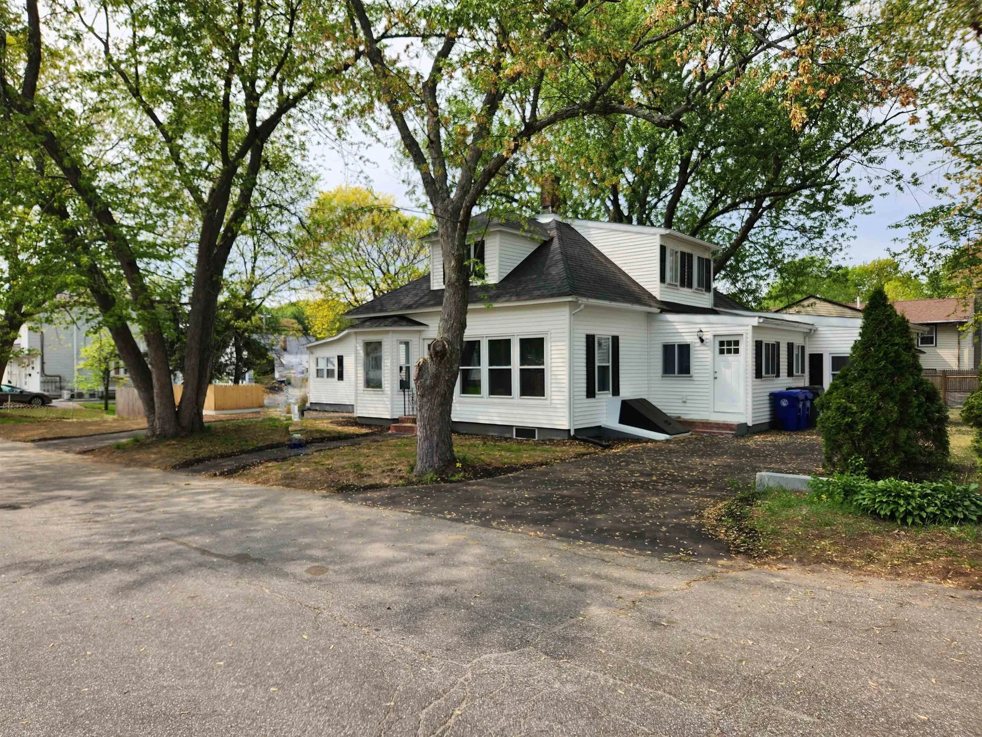 334 Mitchell Street Manchester NH 03103