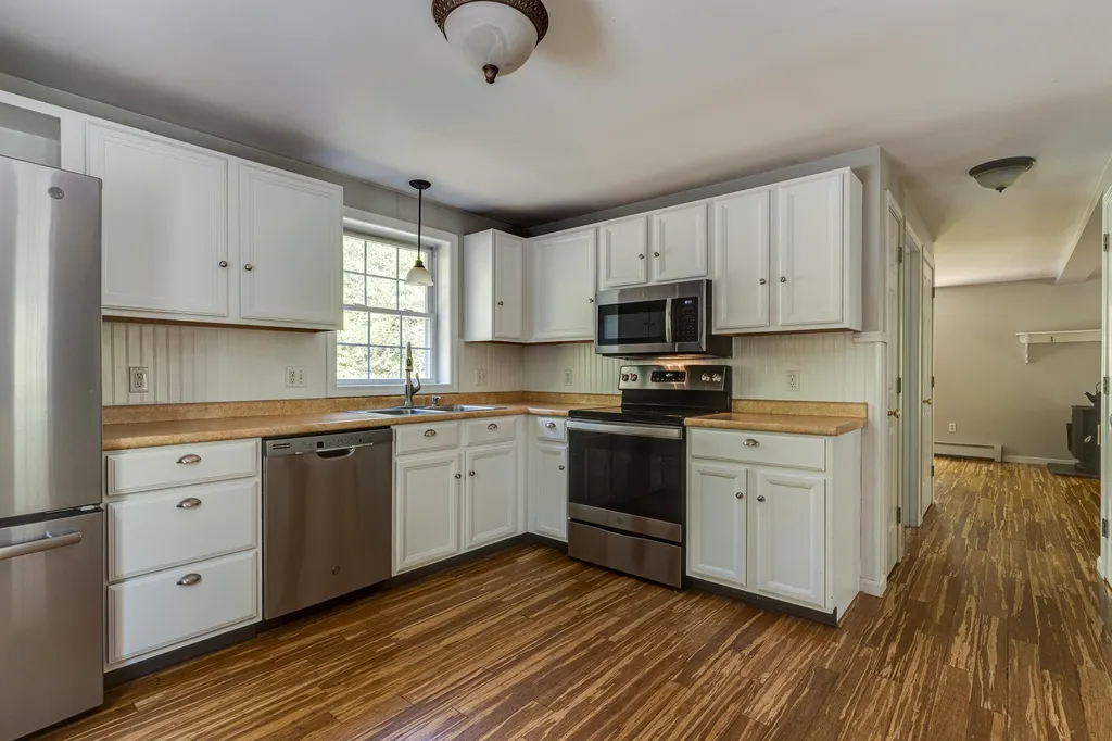 104 Grandview Road Milton NH 03851