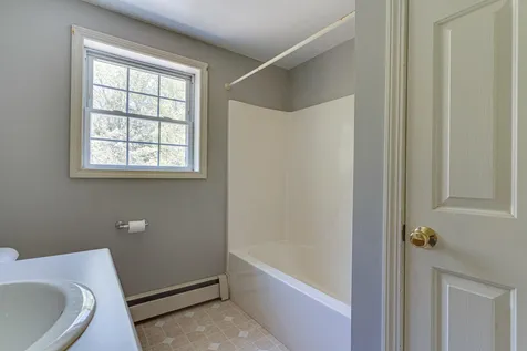 104 Grandview Road Milton NH 03851