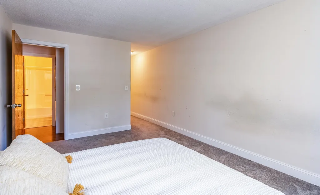 37 Alice Drive Concord NH 03303