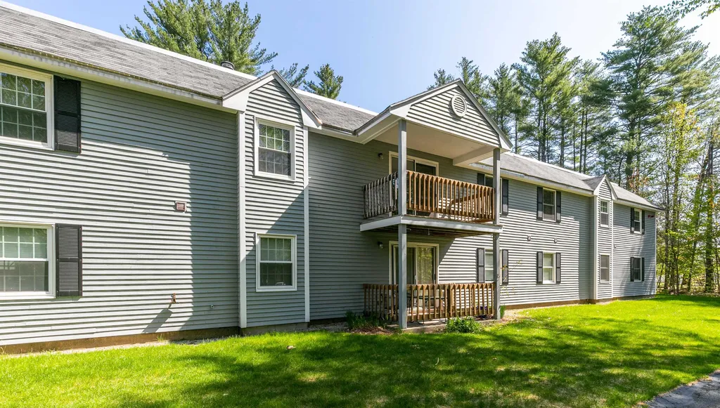 37 Alice Drive Concord NH 03303