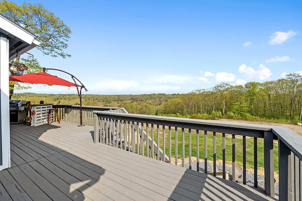 74 Monument Road Richmond NH 03470