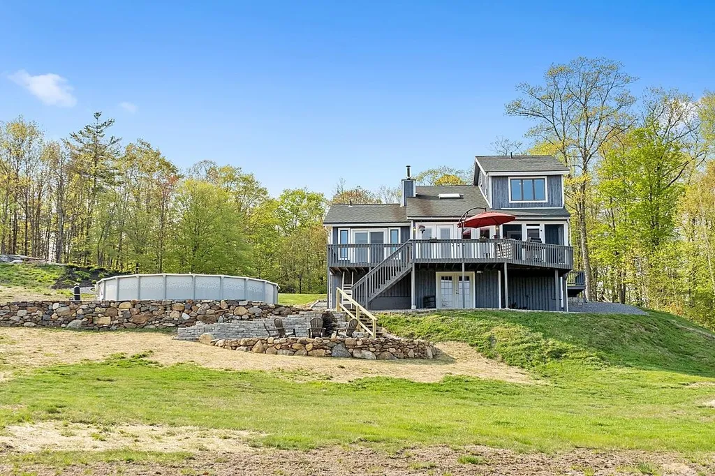 74 Monument Road Richmond NH 03470