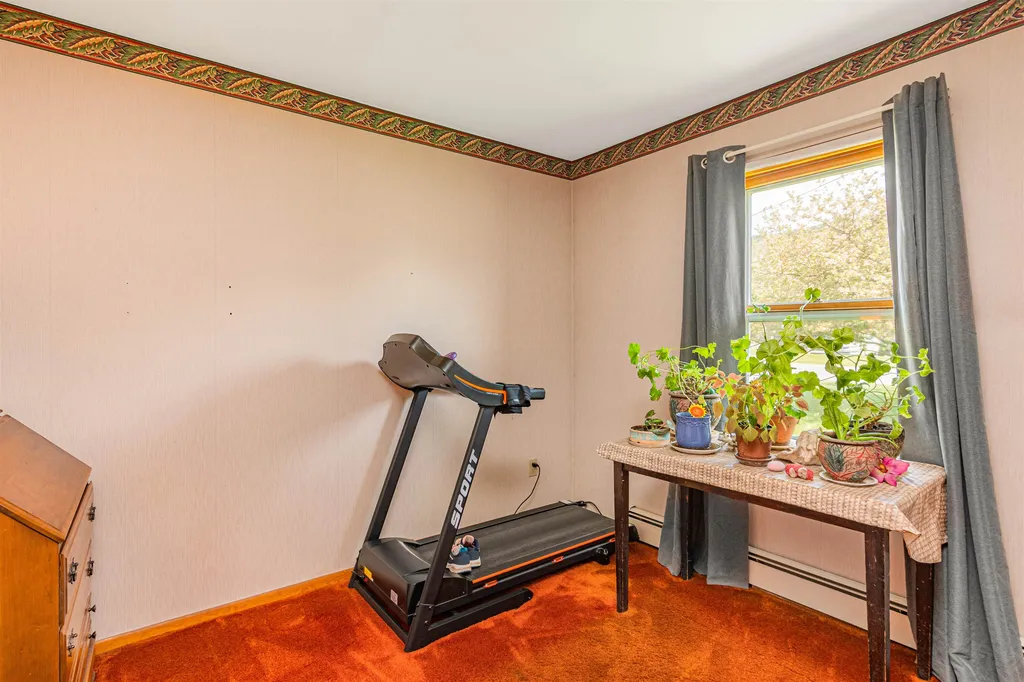71 Munsill Avenue Bristol VT 05443
