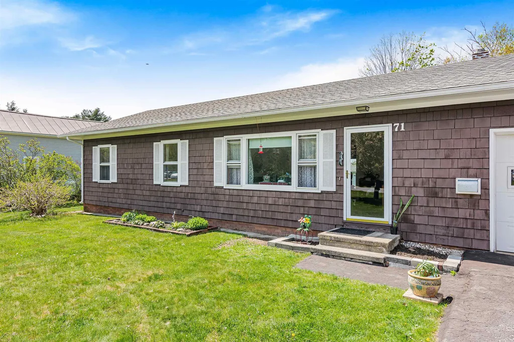71 Munsill Avenue Bristol VT 05443