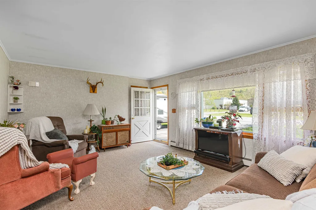 71 Munsill Avenue Bristol VT 05443