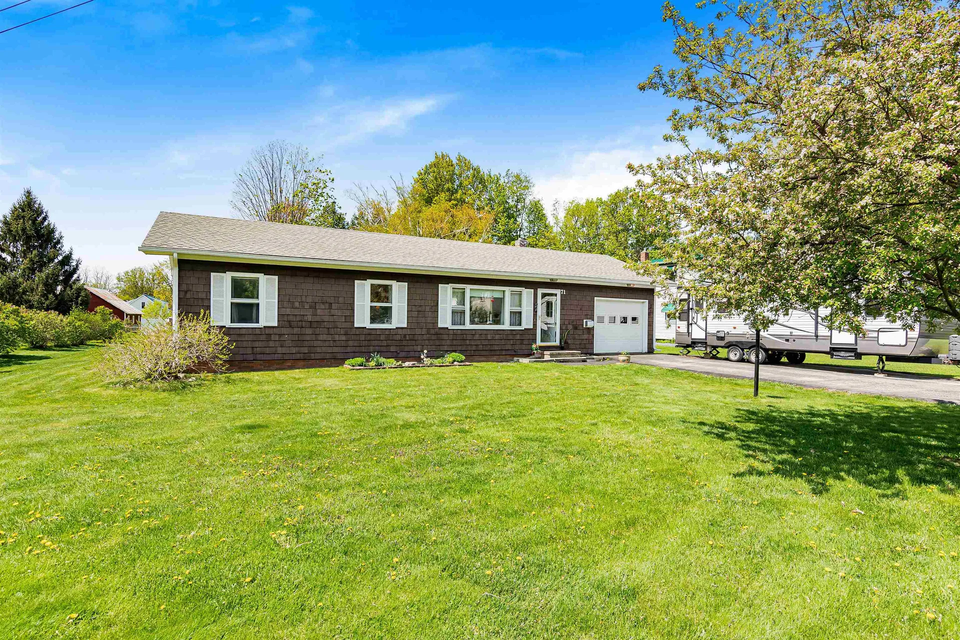 71 Munsill Avenue Bristol VT 05443