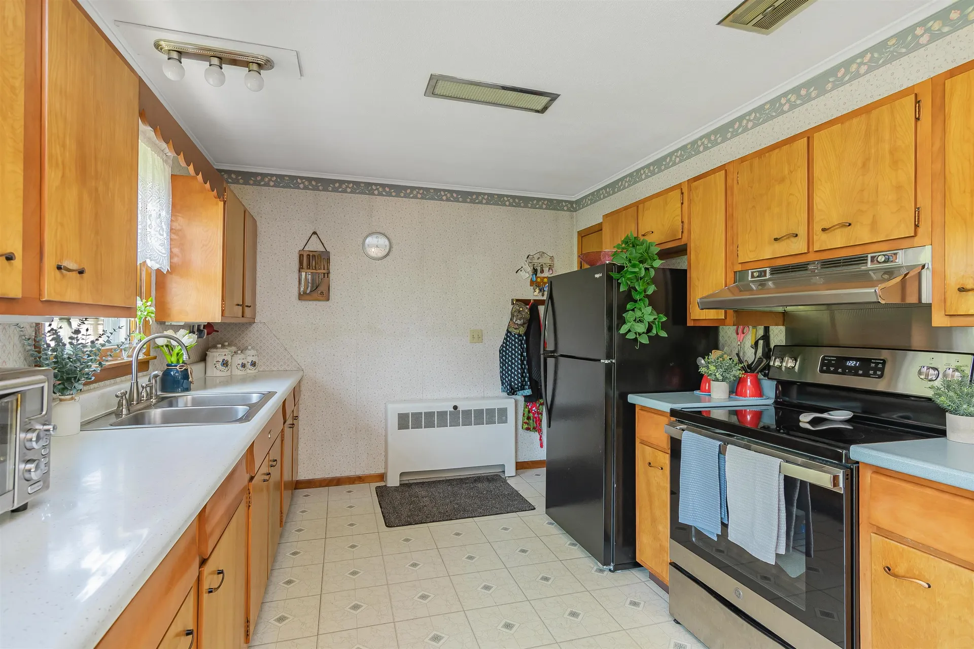 71 Munsill Avenue Bristol VT 05443
