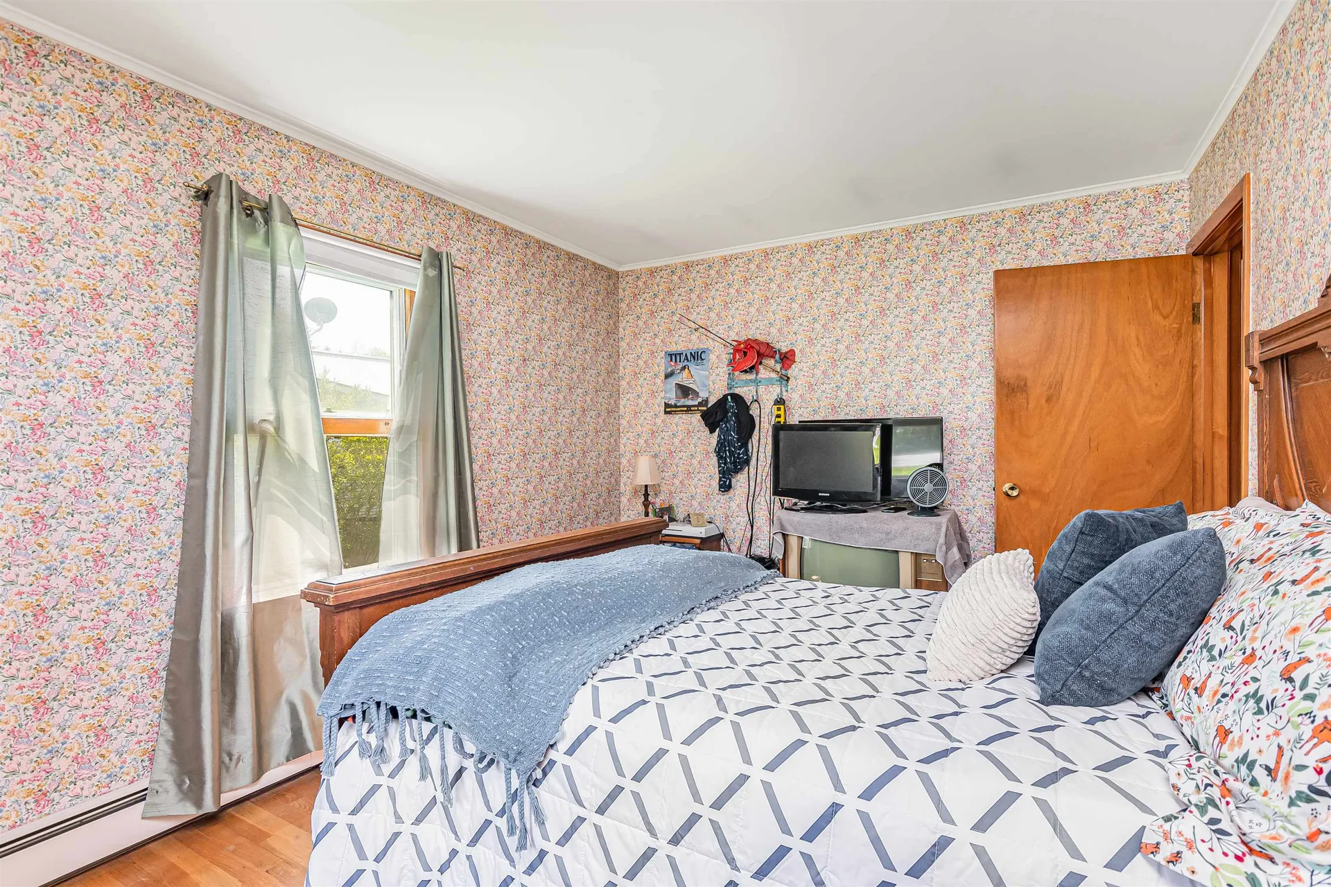 71 Munsill Avenue Bristol VT 05443