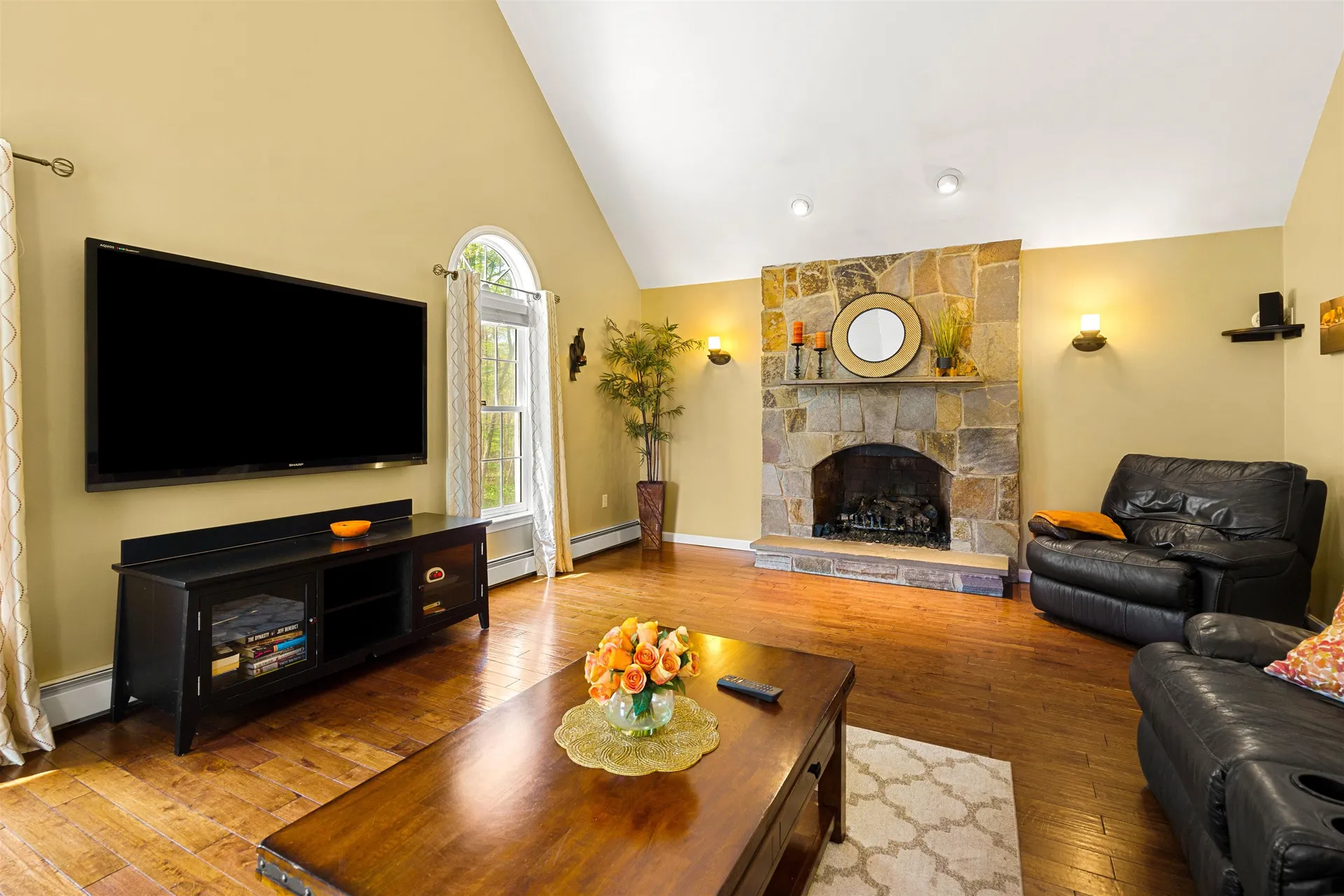 53 James Drive Hampstead NH 03841