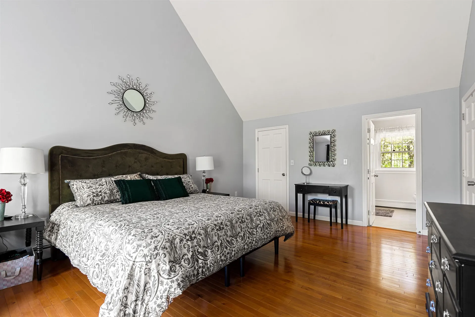53 James Drive Hampstead NH 03841