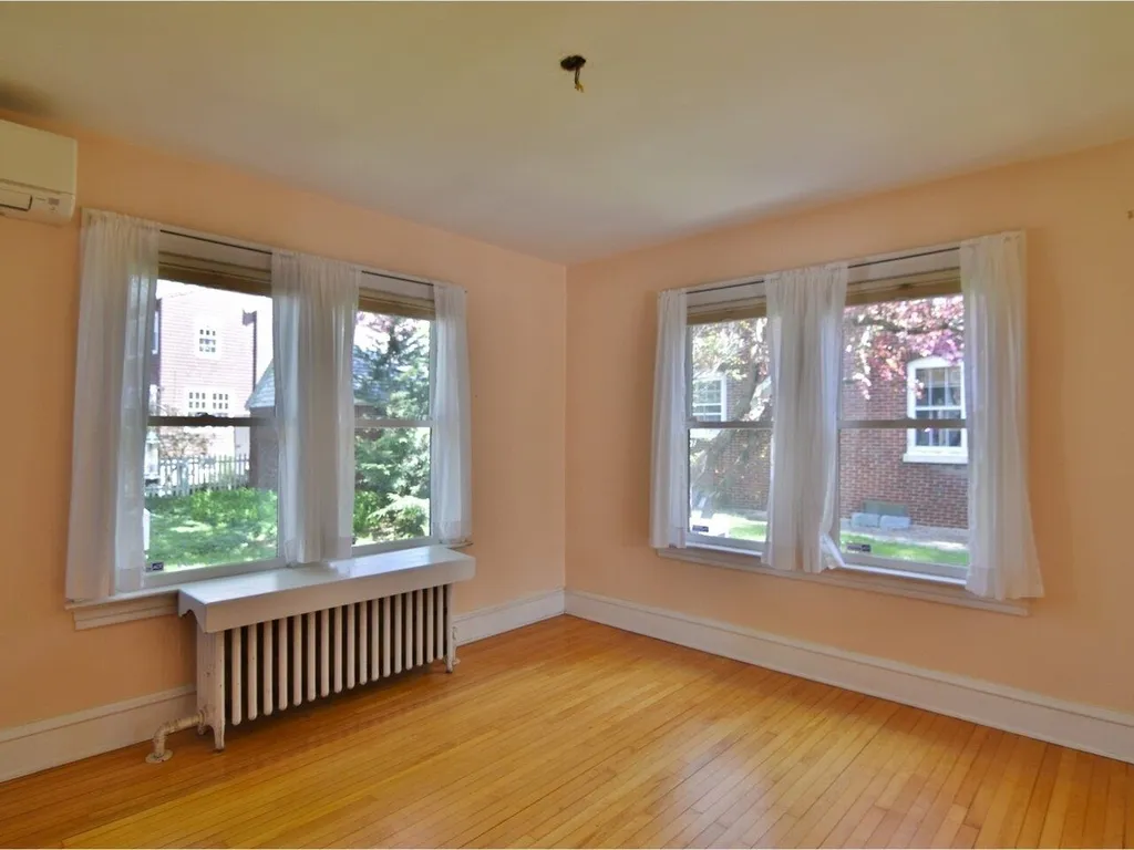 478 North Street Burlington VT 05401