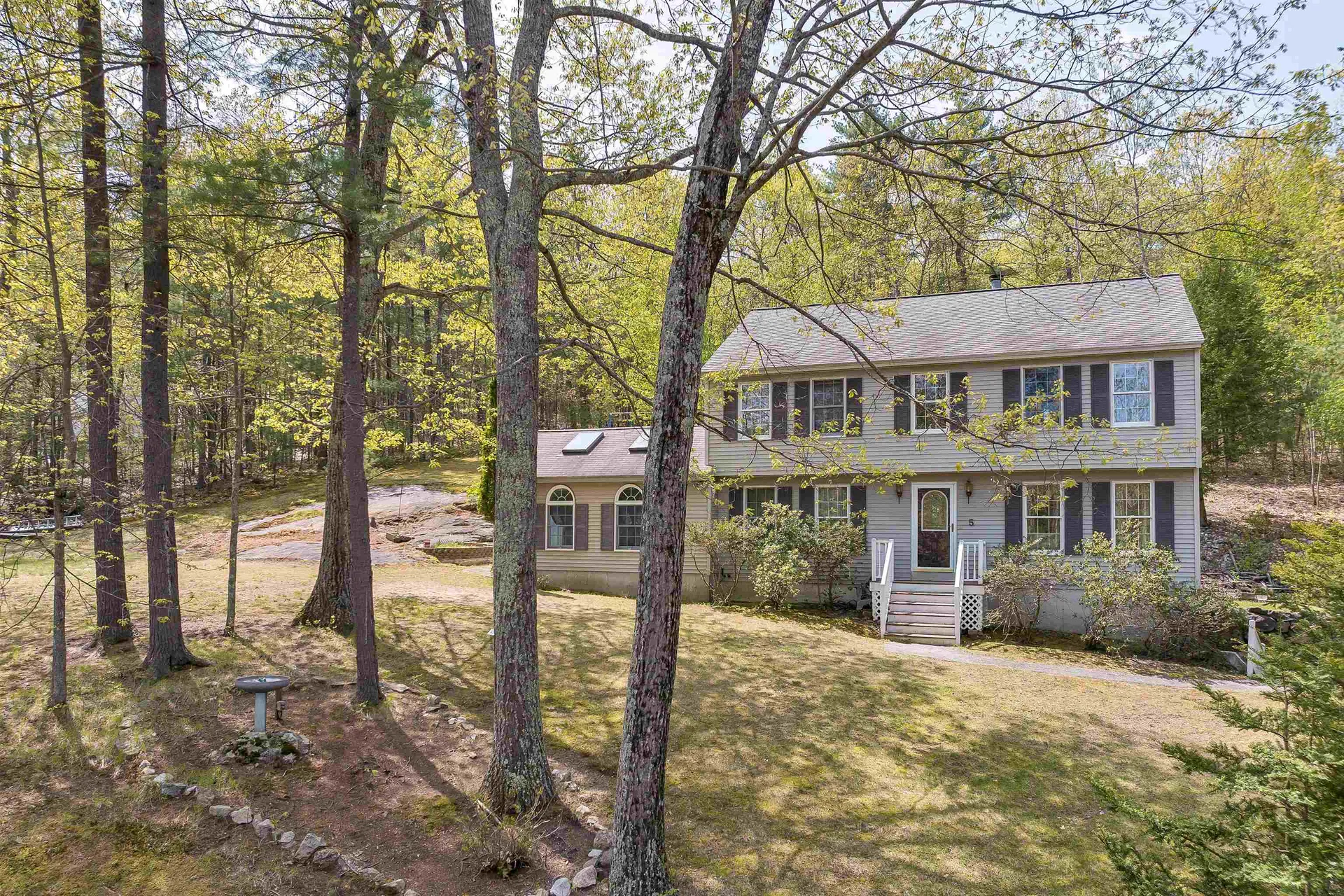 5 Benoit Avenue Pelham NH 03076