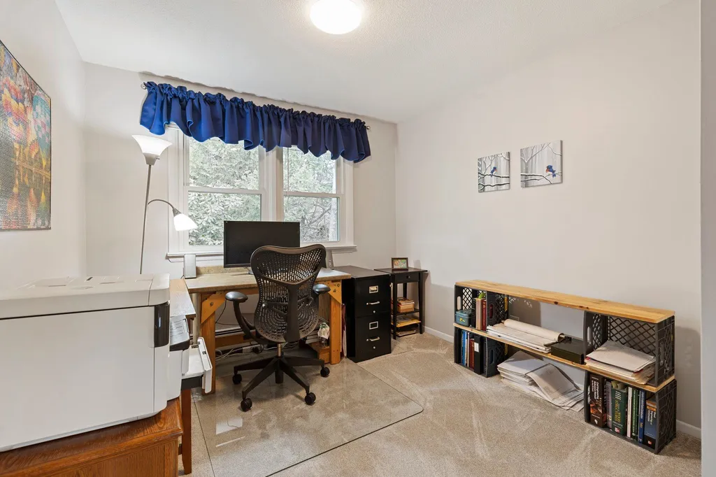43 Bonner Road Plainfield NH 03781