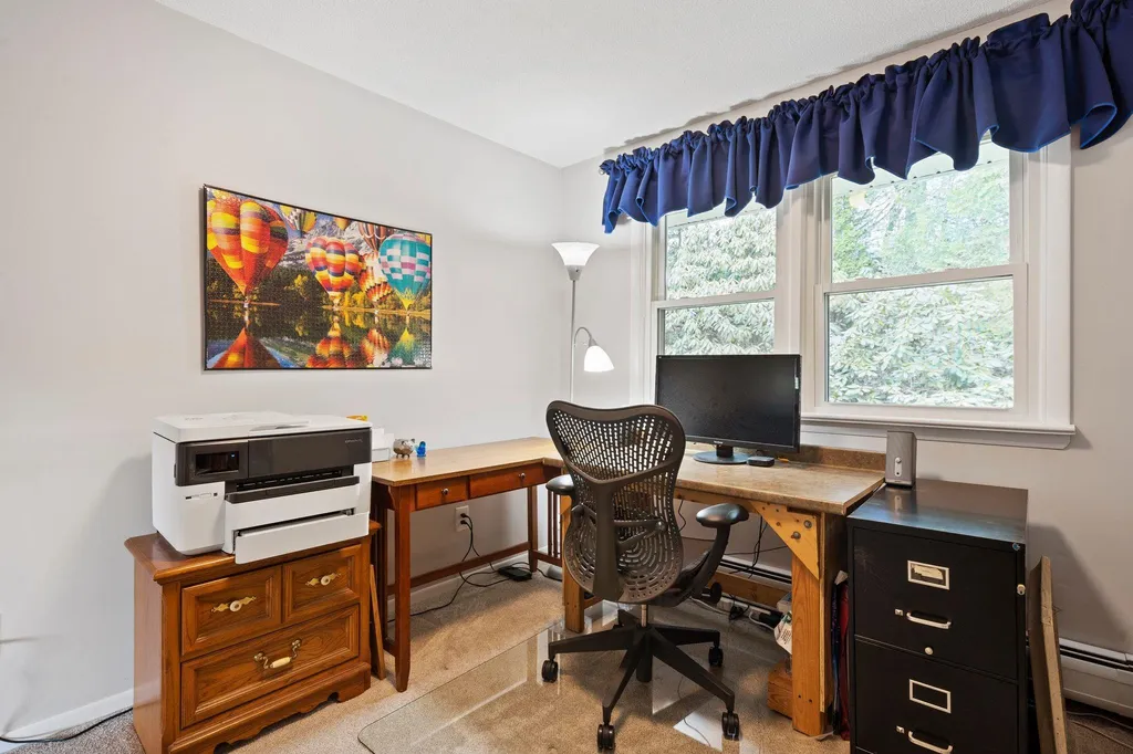 43 Bonner Road Plainfield NH 03781