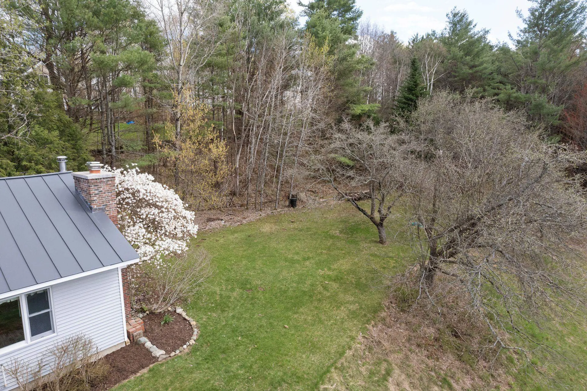 43 Bonner Road Plainfield NH 03781