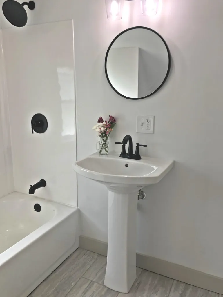 12 West Street Swanzey NH 03446