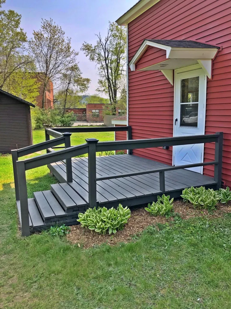 12 West Street Swanzey NH 03446