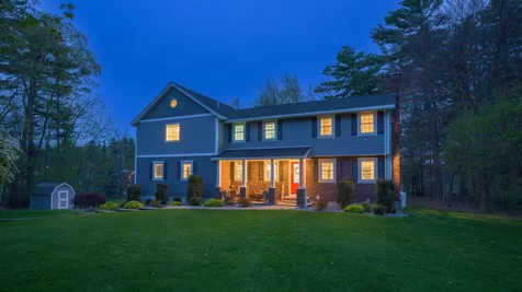 12 Woodvue Road Windham NH 03087