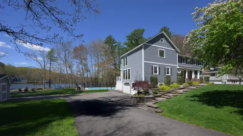 12 Woodvue Road Windham NH 03087