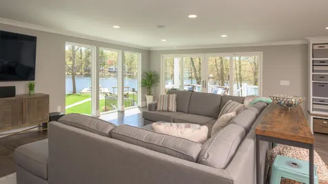 12 Woodvue Road Windham NH 03087