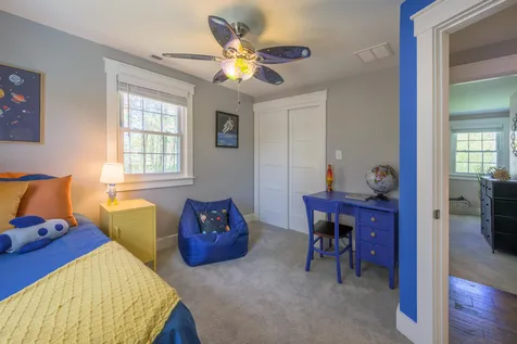 12 Woodvue Road Windham NH 03087